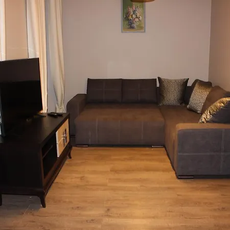 Old City Cinema Loft Delux דירה *